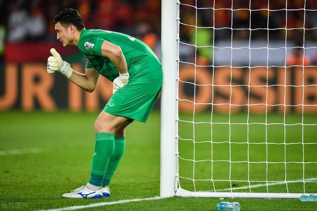 阿尔瓦雷斯22场欧冠11场首发 打进11球送4次助攻