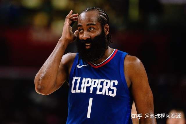 马克西46分布伦森40分 76人险胜尼克斯追至2-3